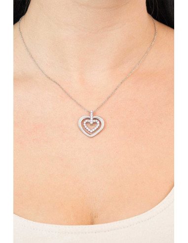 Collar Lotus LS1867/1/1 en acero y porcelana con forma de corazón y circonitas puesto