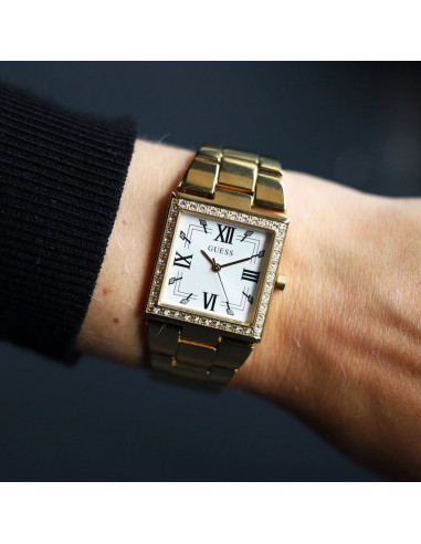 Reloj Guess Chateau GW0026L2 de mujer, cuadrado con cristales Swarovski en acero dorado puesto.