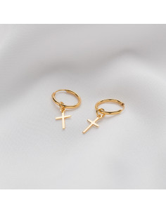 Pendientes tipo aro en oro de 18k de 1,25x15mm con colgante en forma de cruz 2